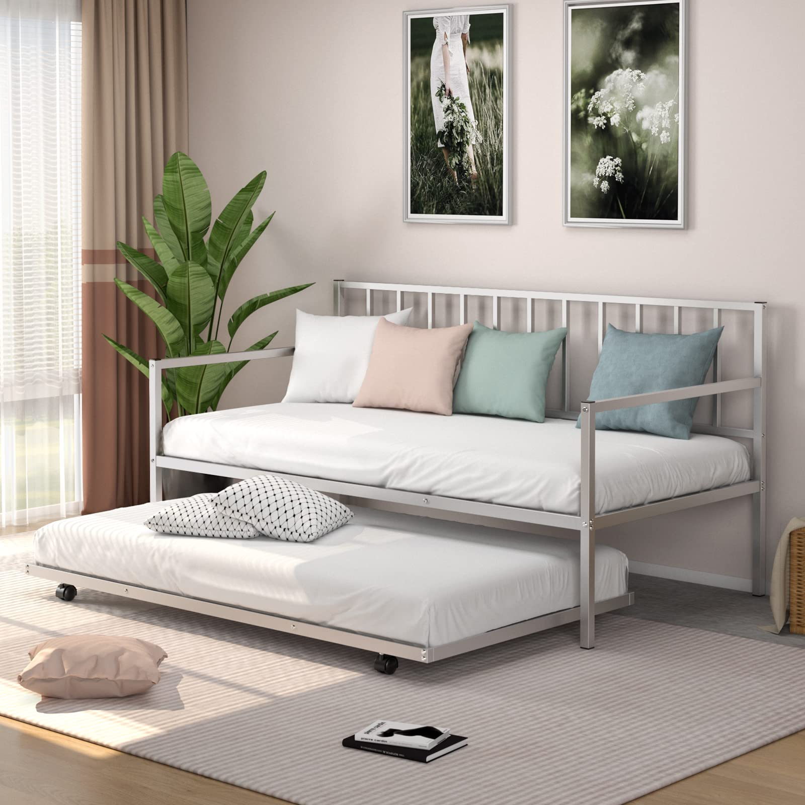 Metal Twin Size Daybed with Trundle