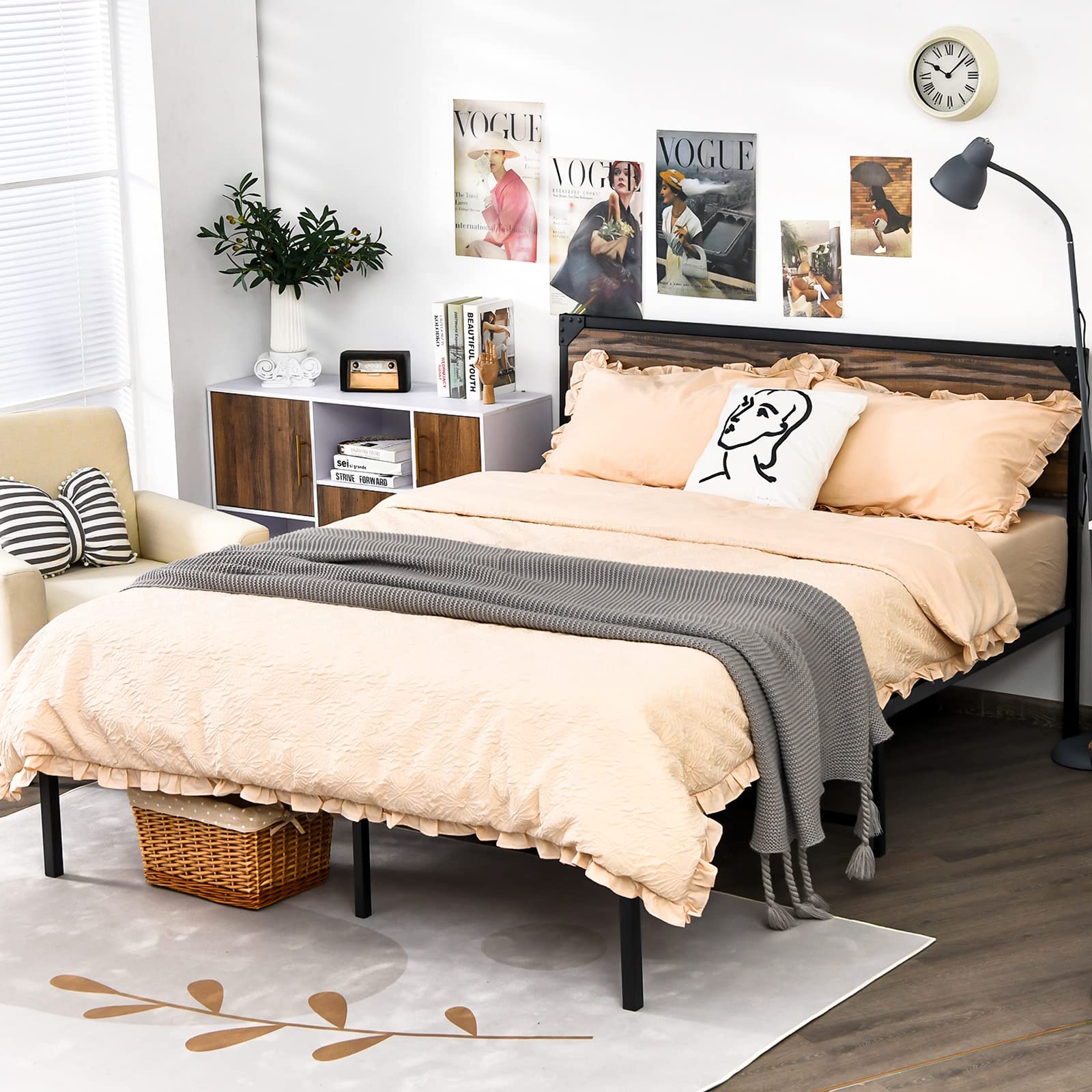 Full/ Queen Size Metal Bed Frame with Wood Headboard