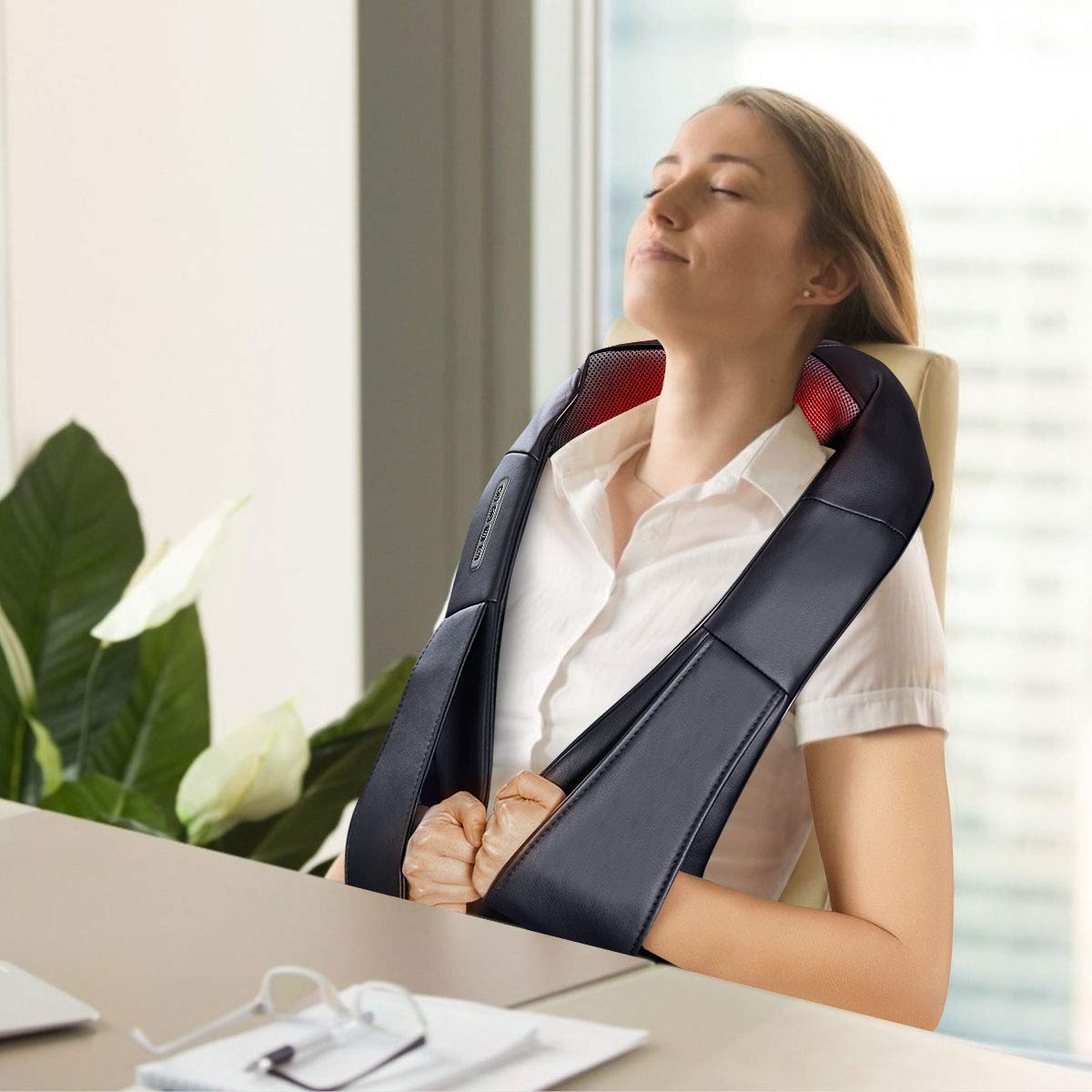 Shiatsu Neck Back Massager with Heat, Electric 3D Kneading Massage Pillow for Neck