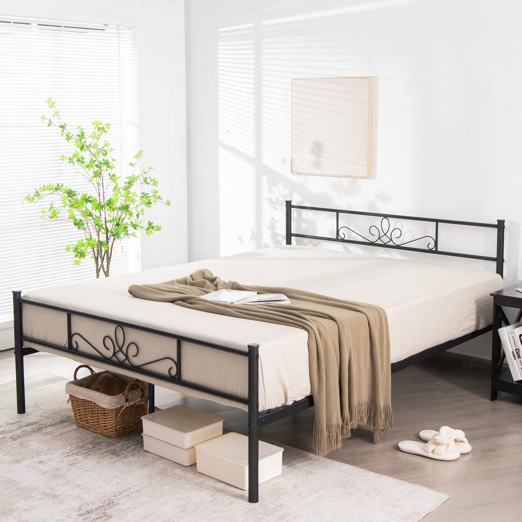 Metal Platform Bed Frame with Headboard & Footboard, Reinforced Metal Slats Supported Mattress Foundation
